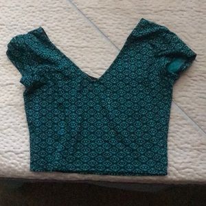 Crop top